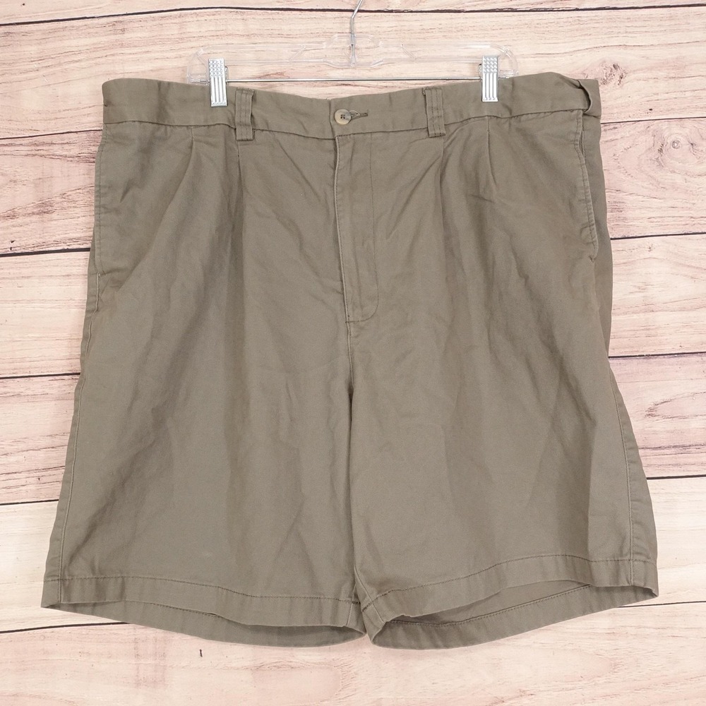 Harbor Bay HB Shorts Mens 44 Green Chino Cotton Canvas Pleated 8 Inseam Casual